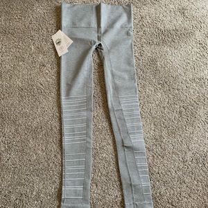 NEW! BLANQI Leggings